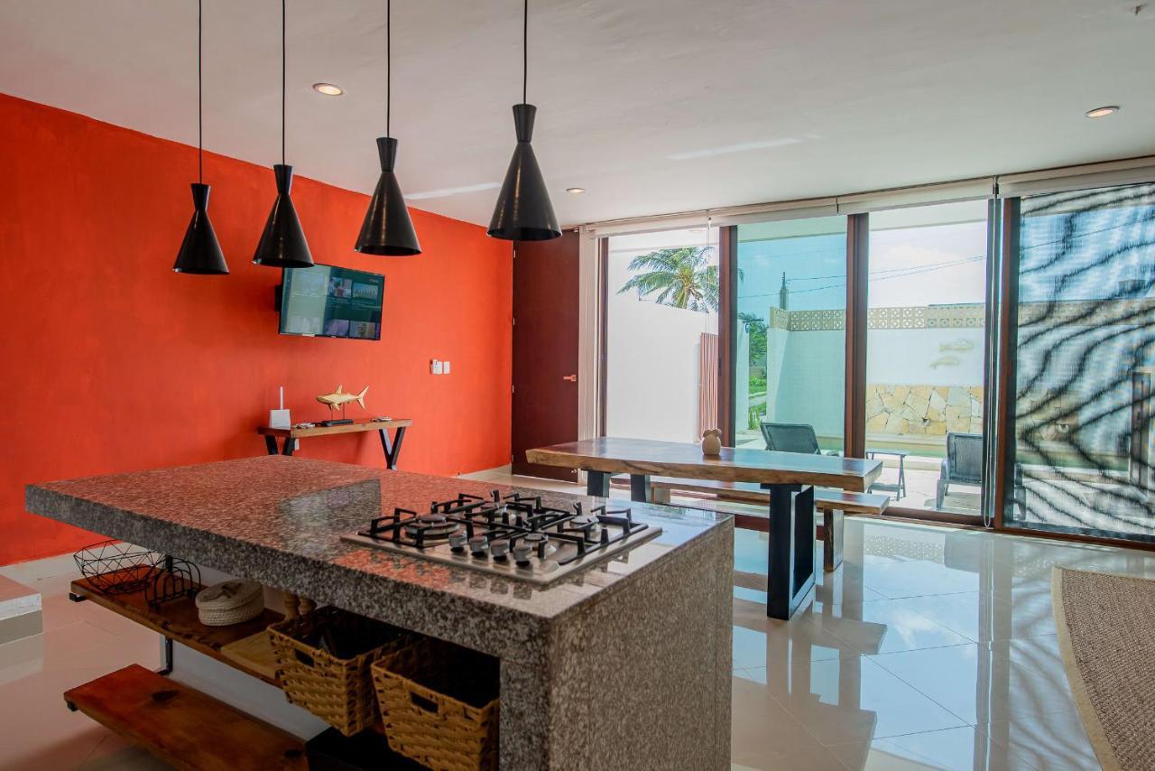 97982 New Modern Villa, Private Pool, High Internet Speed, 2 Blocks From The Beach Чиксулуб Екстер'єр фото
