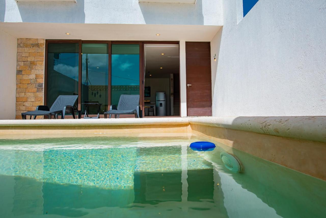 97982 New Modern Villa, Private Pool, High Internet Speed, 2 Blocks From The Beach Чиксулуб Екстер'єр фото