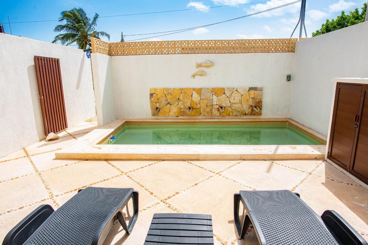 97982 New Modern Villa, Private Pool, High Internet Speed, 2 Blocks From The Beach Чиксулуб Екстер'єр фото